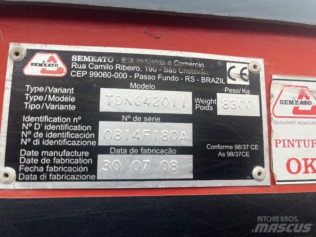 Semeato TNDG 420 Sėjimo technika