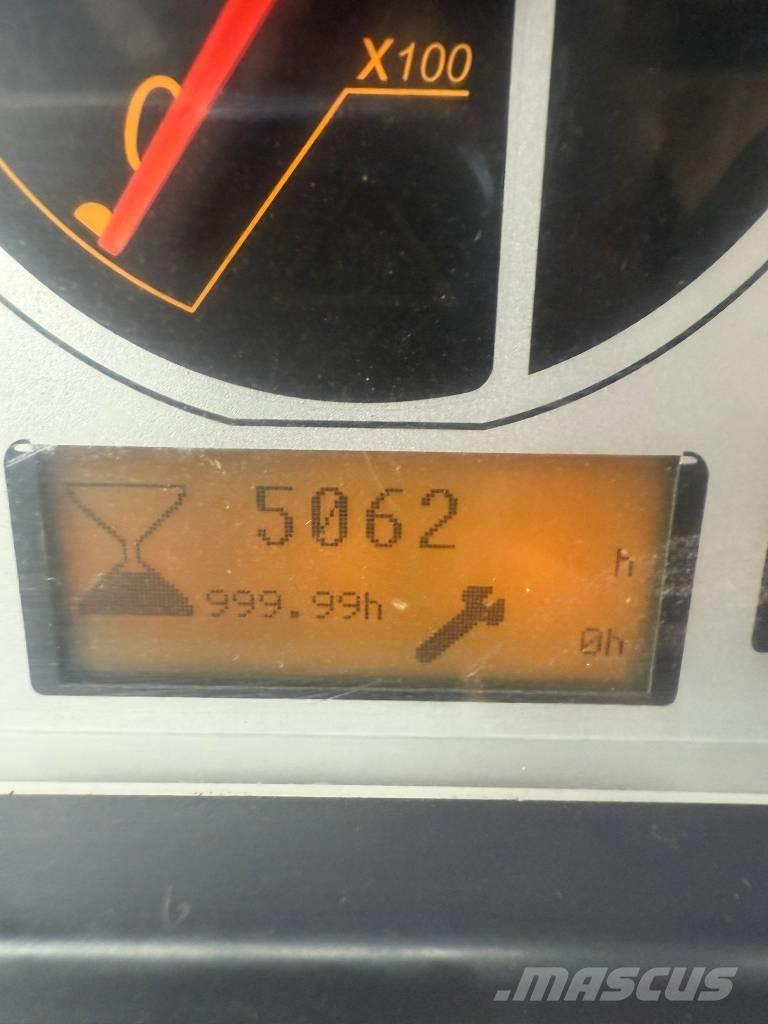 Manitou MT 1436 R Teleskopiniai krautuvai