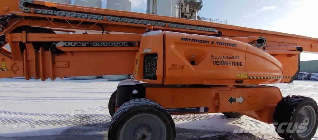 JLG 1250 AJP Alkūniniai keltuvai