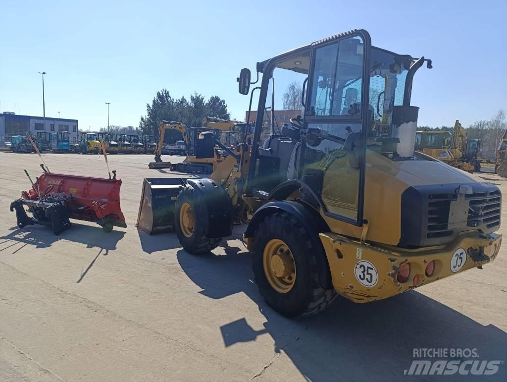 CAT 907 H 2 Naudoti ratiniai krautuvai