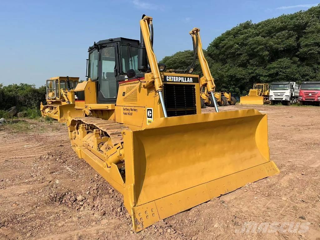 CAT D 6 G Vikšriniai buldozeriai