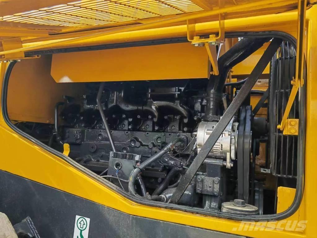Komatsu WA 470-3 Naudoti ratiniai krautuvai