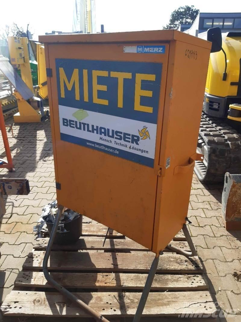 Merz V160/K/FU/BR Statyba - Kita