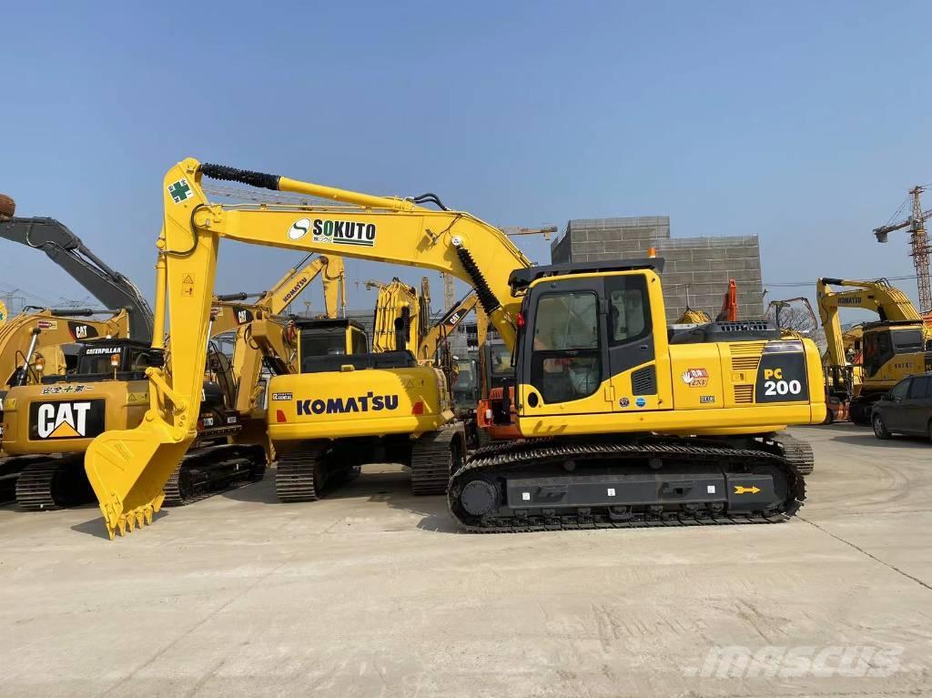 Komatsu PC 200-8 Vikšriniai ekskavatoriai