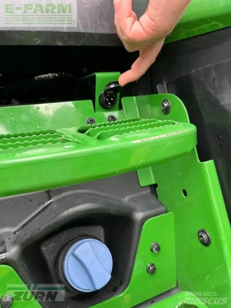 John Deere 6120m Traktoriai