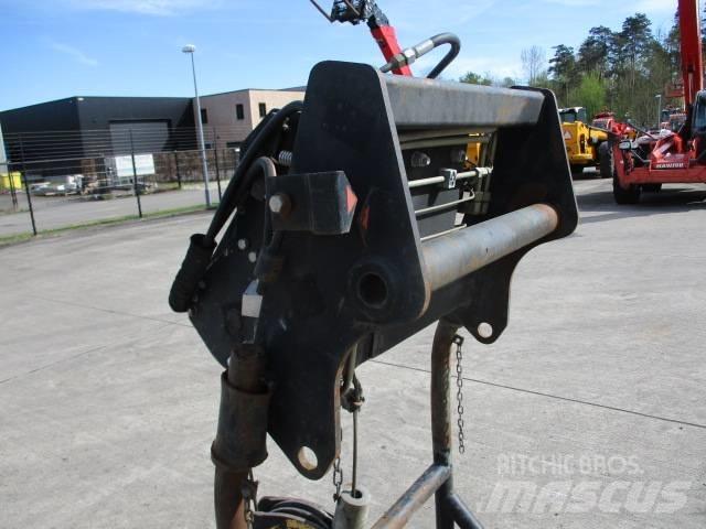 Manitou lier 3 Ton Kiti naudoti statybos komponentai