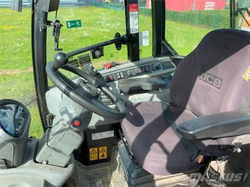 JCB TM 220 - 40 KM/H Teleskopiniai krautuvai žemės ūkiui