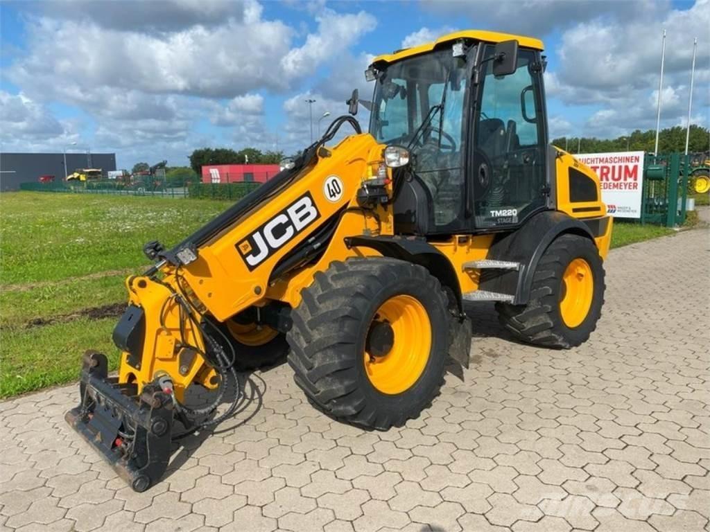 JCB TM 220 - 40 KM/H Teleskopiniai krautuvai žemės ūkiui