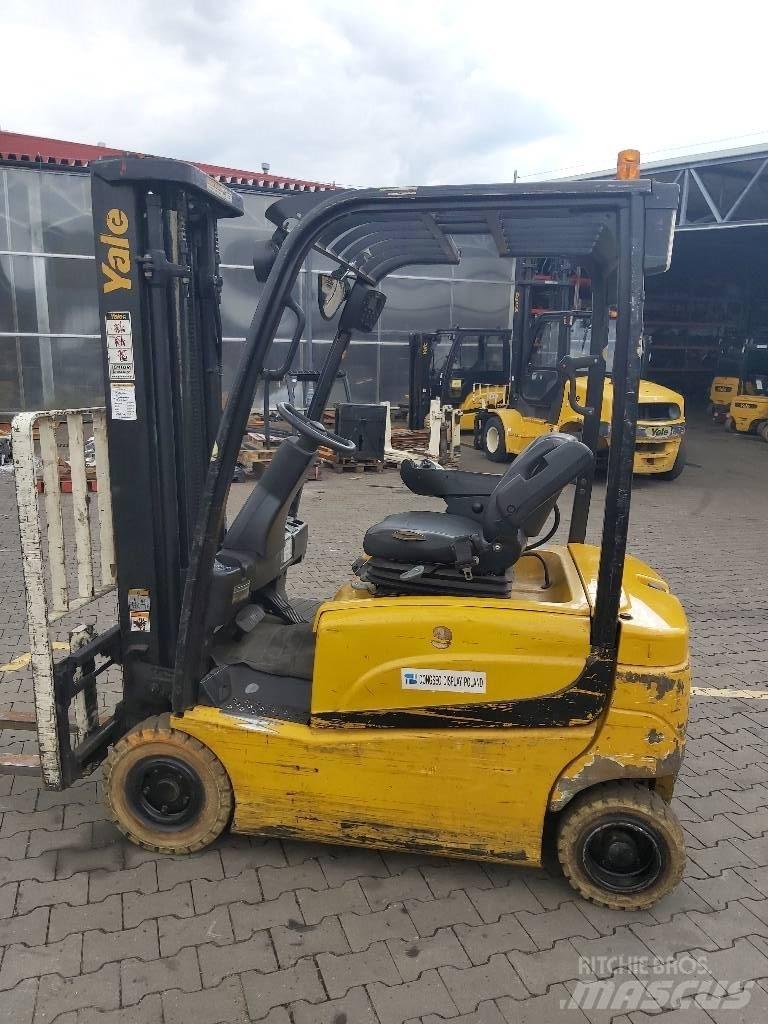 Yale ERP16VF Elektriniai šakiniai krautuvai