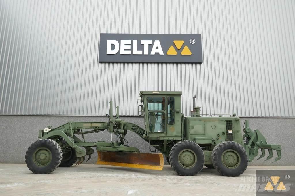 CAT 130G Ex-army Greideriai
