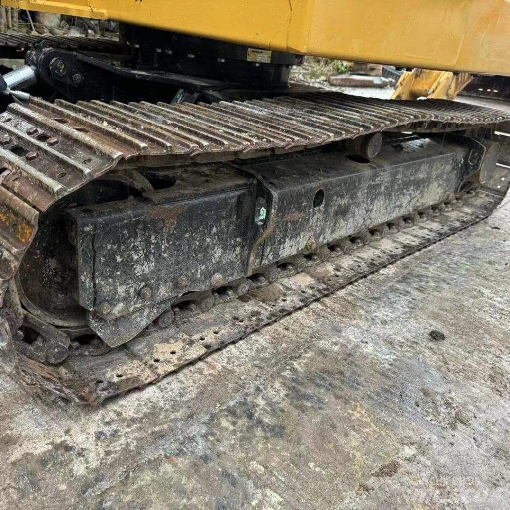 CAT 306 Vikšriniai ekskavatoriai