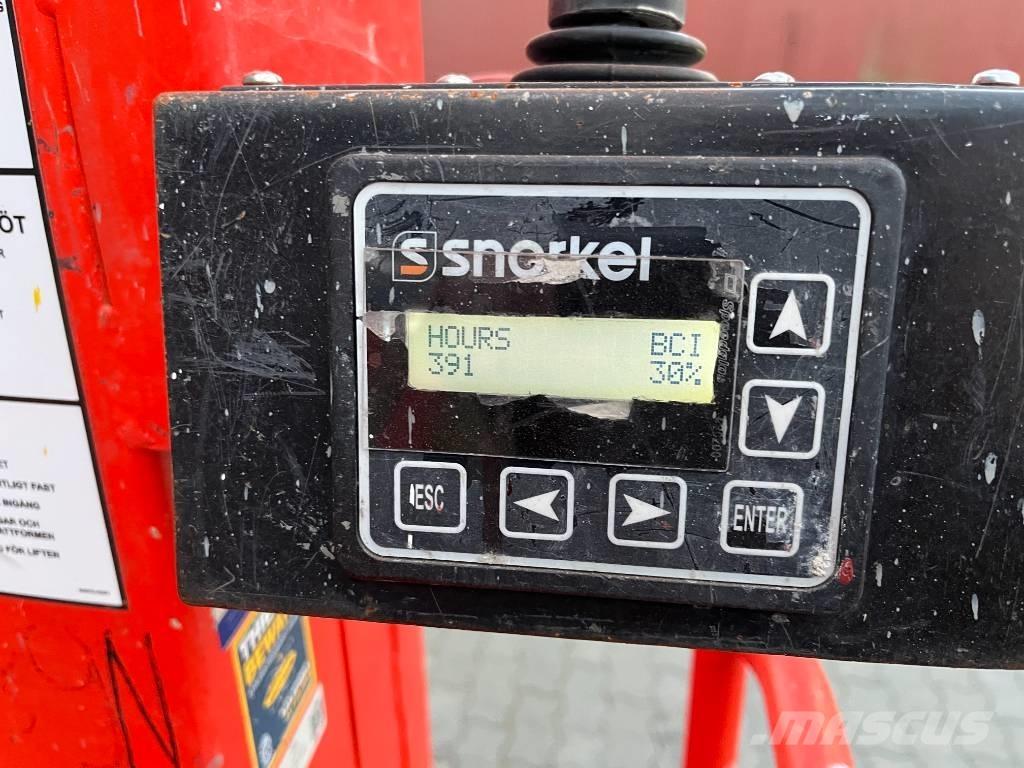 Snorkel TM 12 Vertikalūs stiebiniai keltuvai