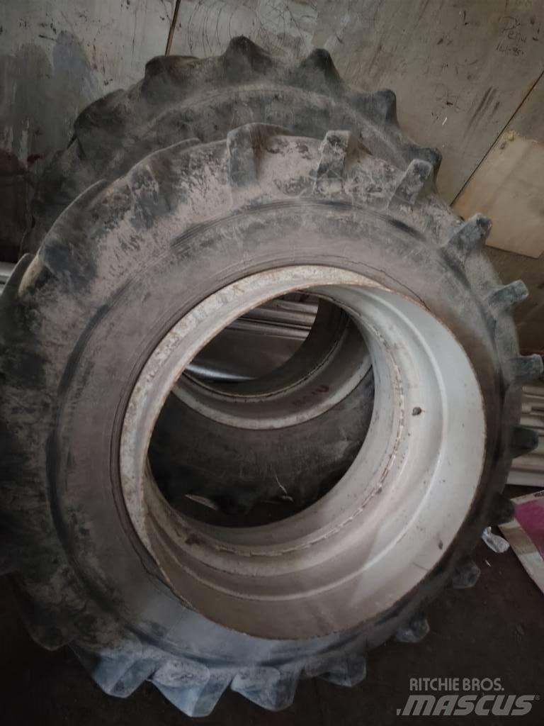 Raju 18.4R38 Padangos, ratai ir ratlankiai