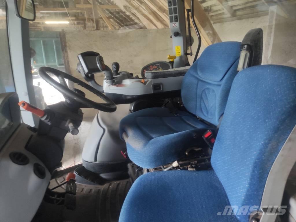 New Holland T 7.210 Traktoriai