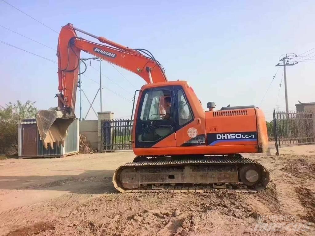 Doosan DH150 Vikšriniai ekskavatoriai