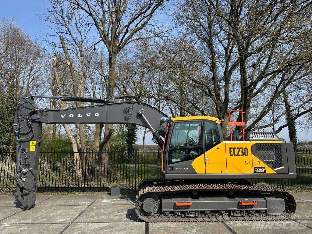 Volvo EC 230FL Vikšriniai ekskavatoriai
