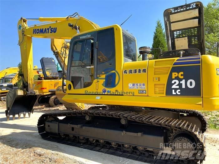 Komatsu PC 210 LC Vikšriniai ekskavatoriai