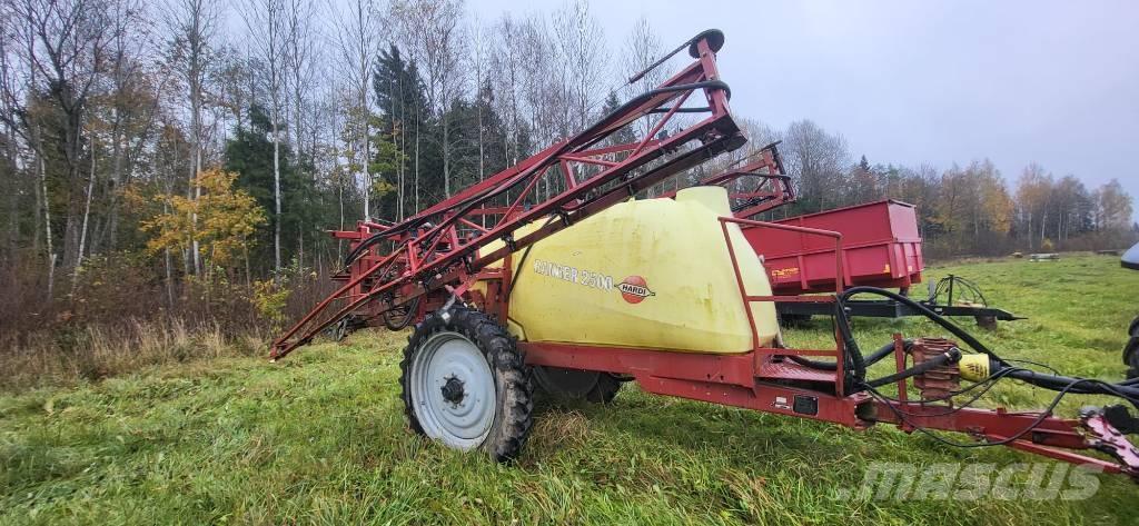 Hardi Ranger 2500 Prikabinami purkštuvai