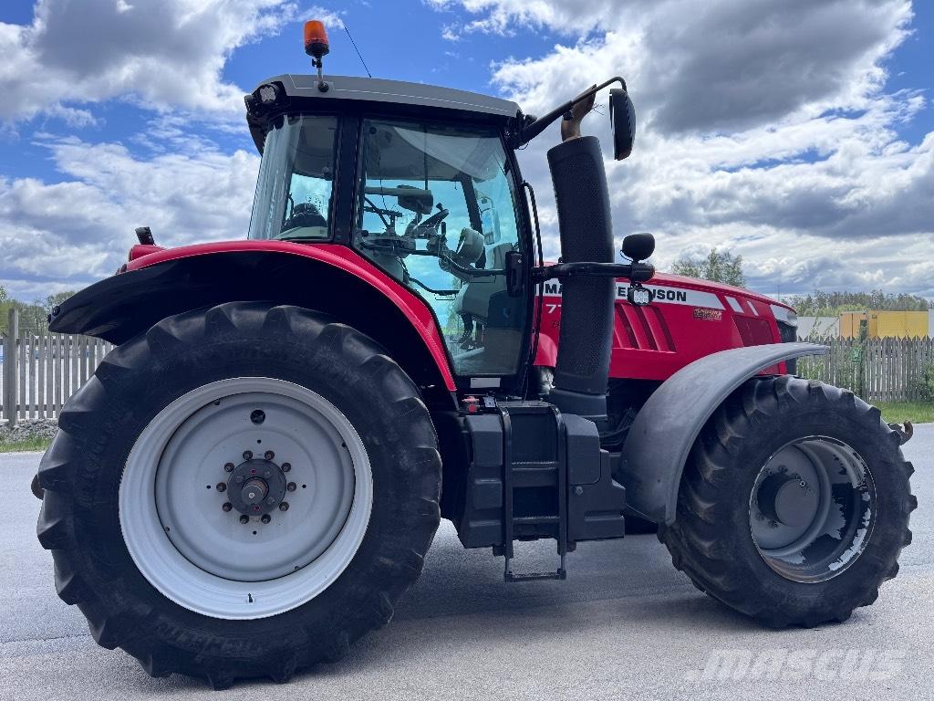 Massey Ferguson 7726 Traktoriai