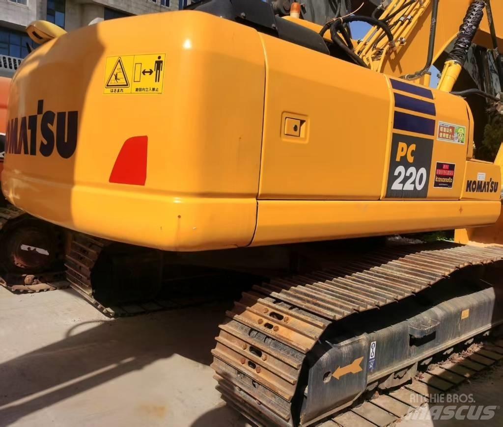 Komatsu PC 220-7 Vikšriniai ekskavatoriai