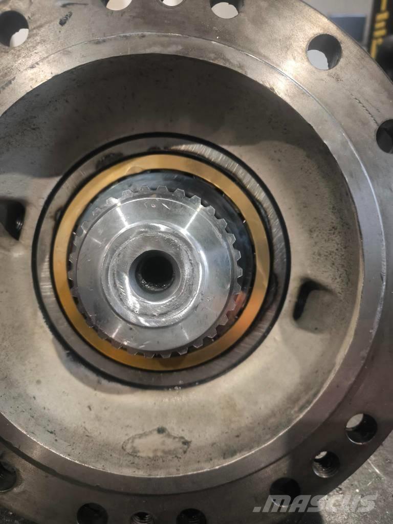 Fuchs 335 F Hidraulikos įrenginiai