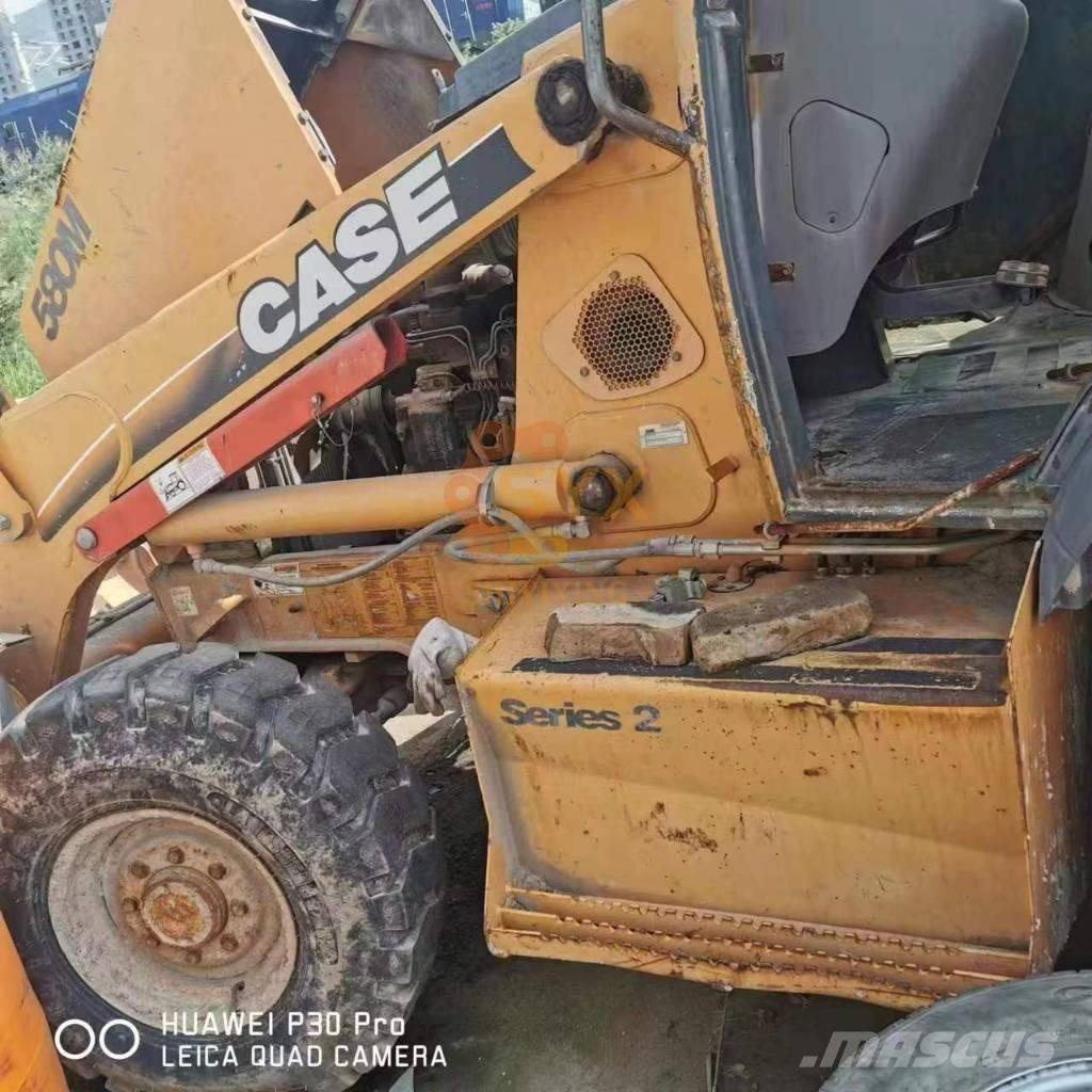 CASE 580 Miško technika (Harvesteriai)