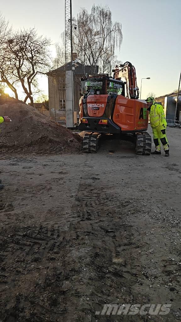 Hitachi ZX 95 USB - 7 Vidutinės galios ekskavatoriai 7-12 t
