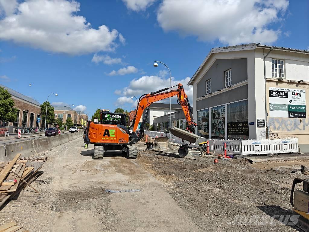 Hitachi ZX 95 USB - 7 Vidutinės galios ekskavatoriai 7-12 t