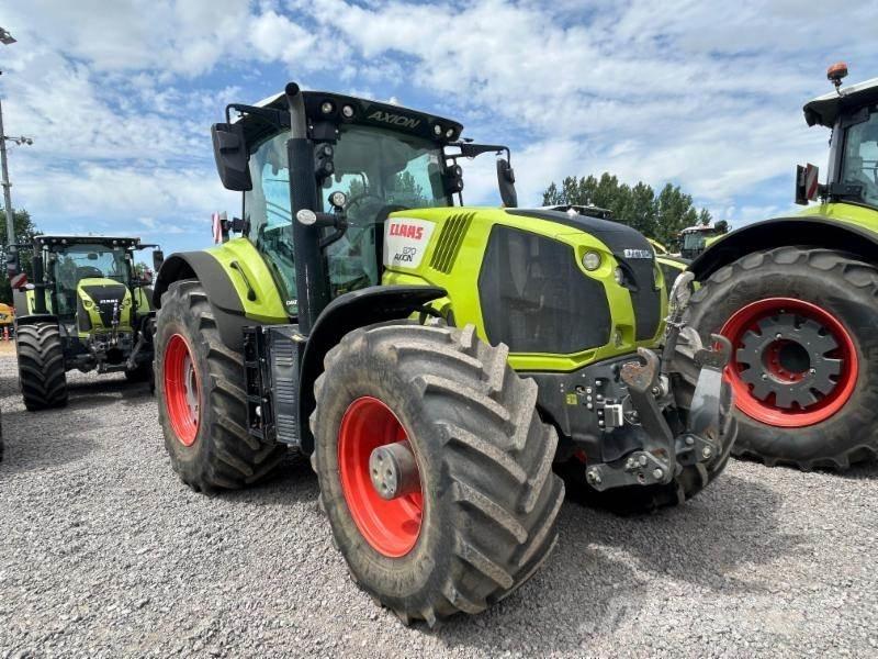 CLAAS AXION 870 Traktoriai