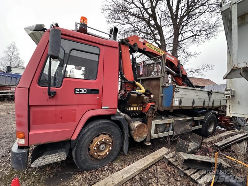 Volvo FL7 Automobiliniai kranai