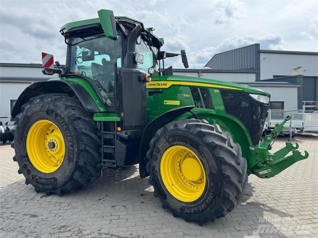 John Deere 7R 330 Traktoriai