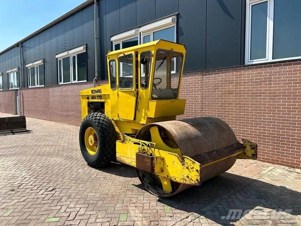 Bomag BW170D Kiti volai