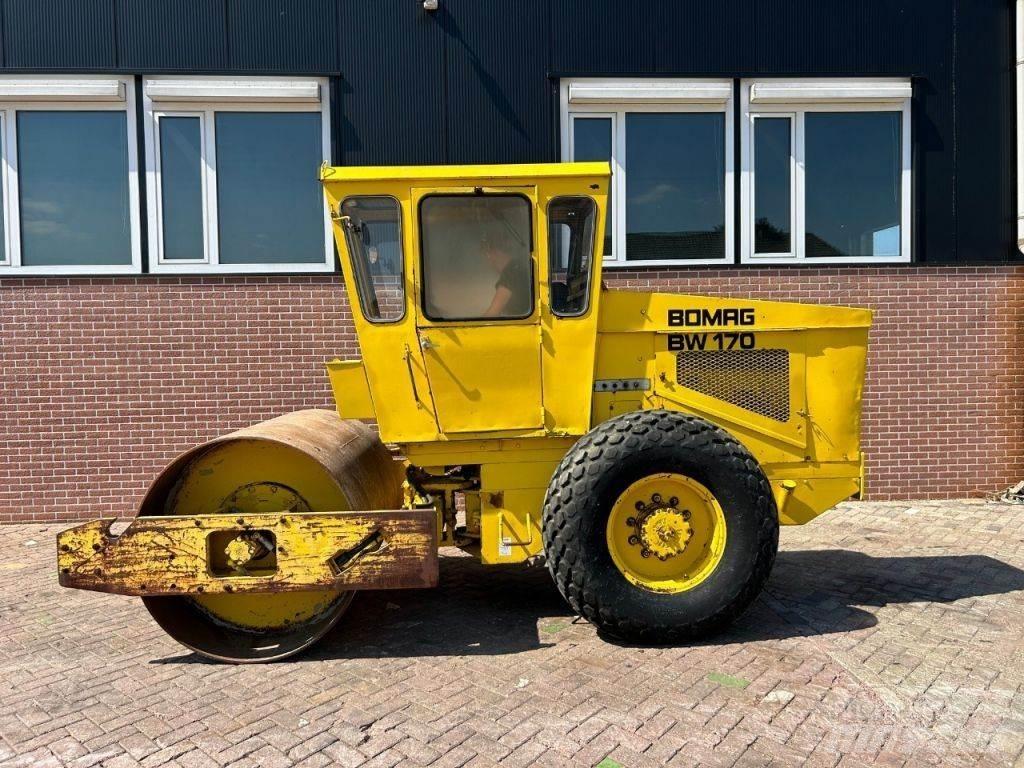 Bomag BW170D Kiti volai