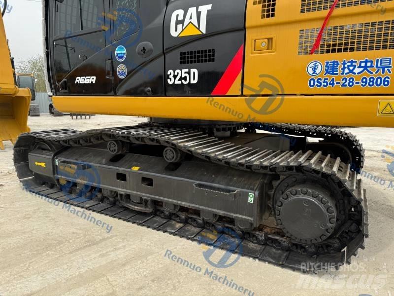 CAT 325 D Vikšriniai ekskavatoriai