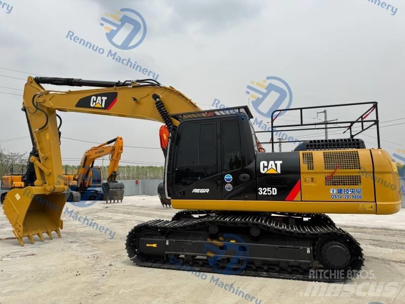 CAT 325 D Vikšriniai ekskavatoriai