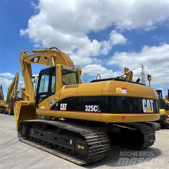 CAT 325 CL Vikšriniai ekskavatoriai