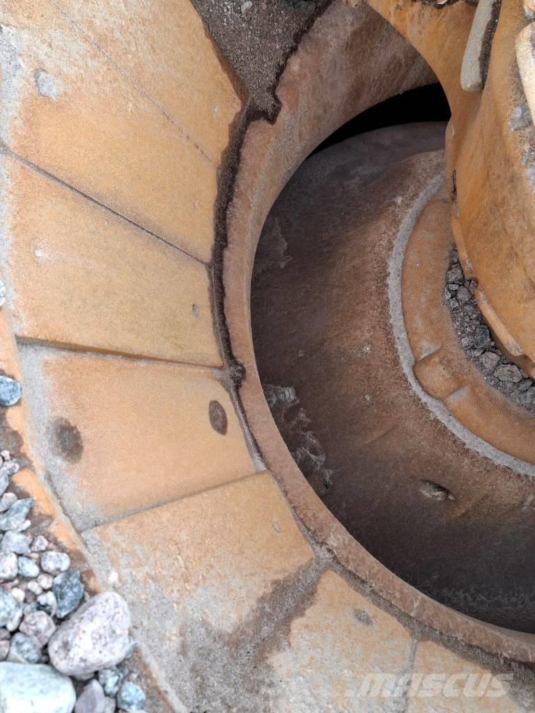 Sandvik UH550 E Mobilūs smulkintuvai