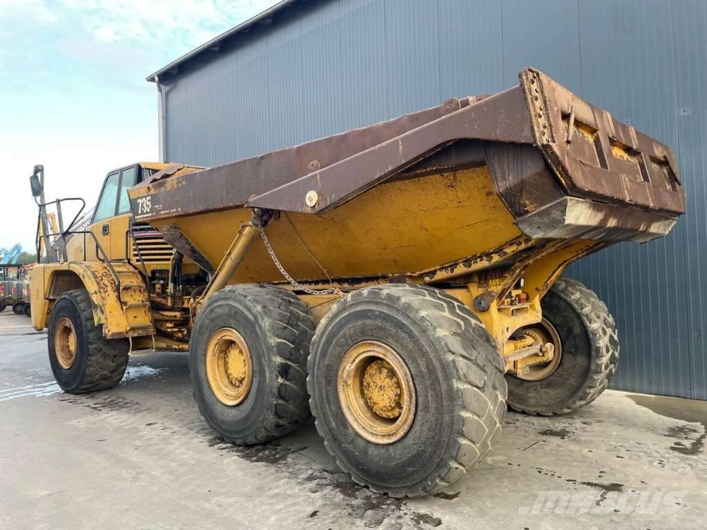 CAT 735 Karjeriniai savivarčiai