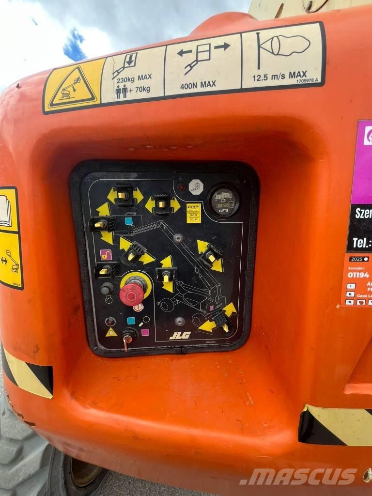 JLG M 600 JP Alkūniniai keltuvai