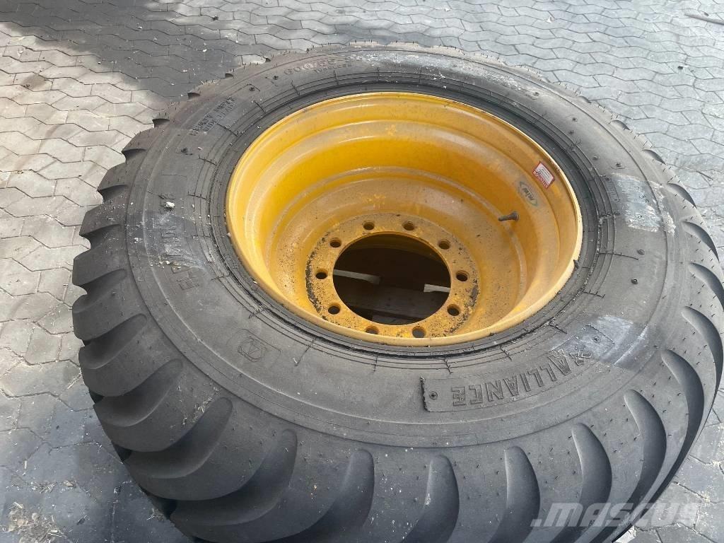 Alliance 600/55-26.5 Tractors
