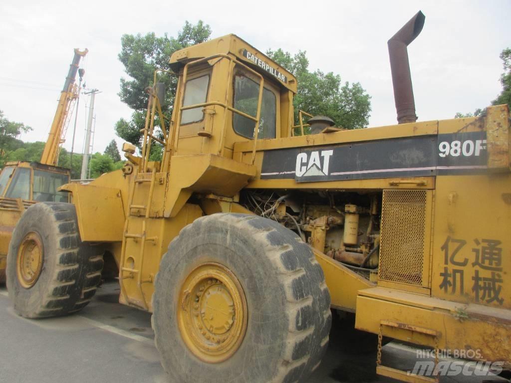 CAT 980 F Naudoti ratiniai krautuvai