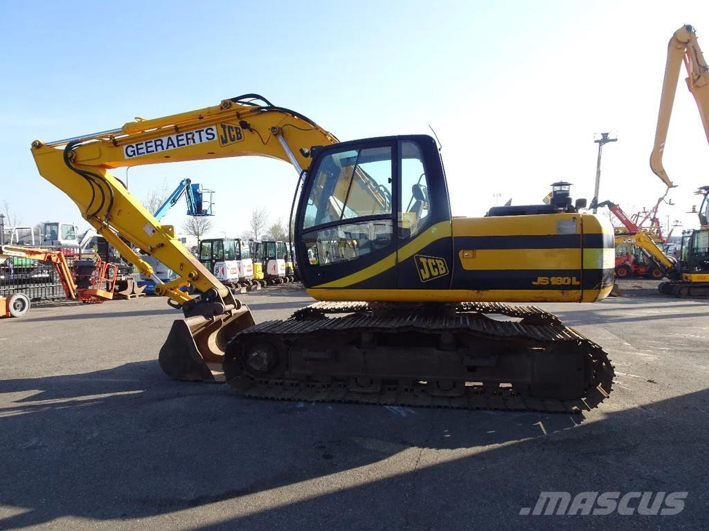JCB JS180 Vikšriniai ekskavatoriai