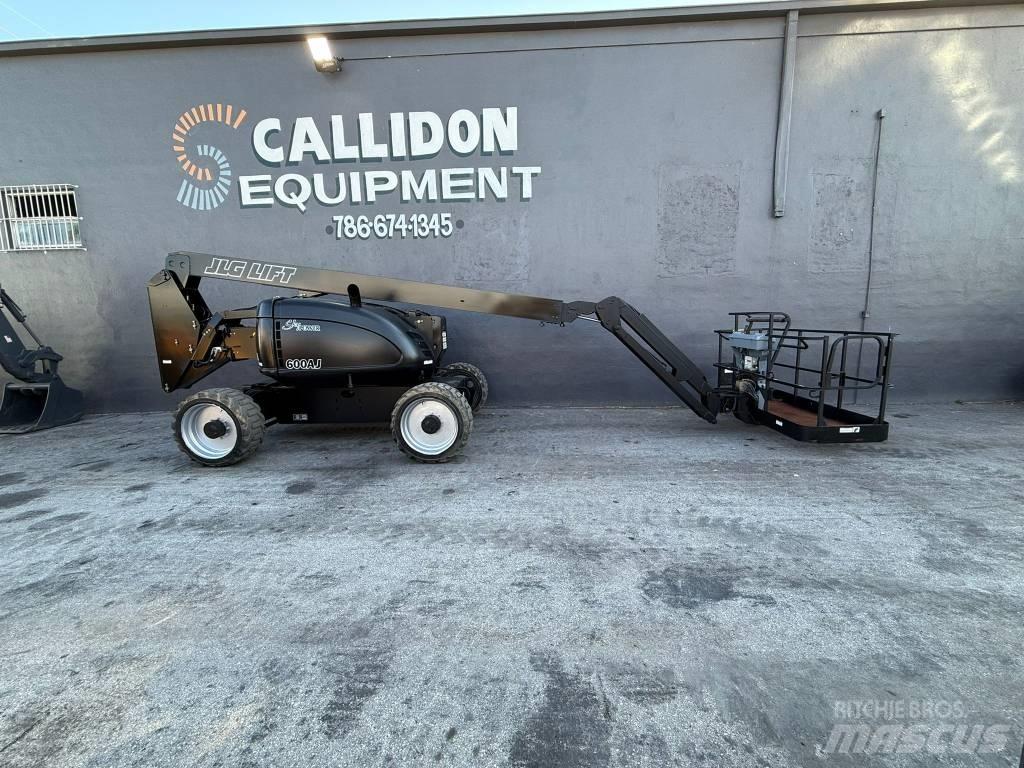 JLG 600 AJ Alkūniniai keltuvai