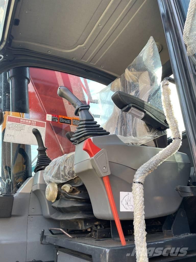 Doosan DX225LCA Vikšriniai ekskavatoriai