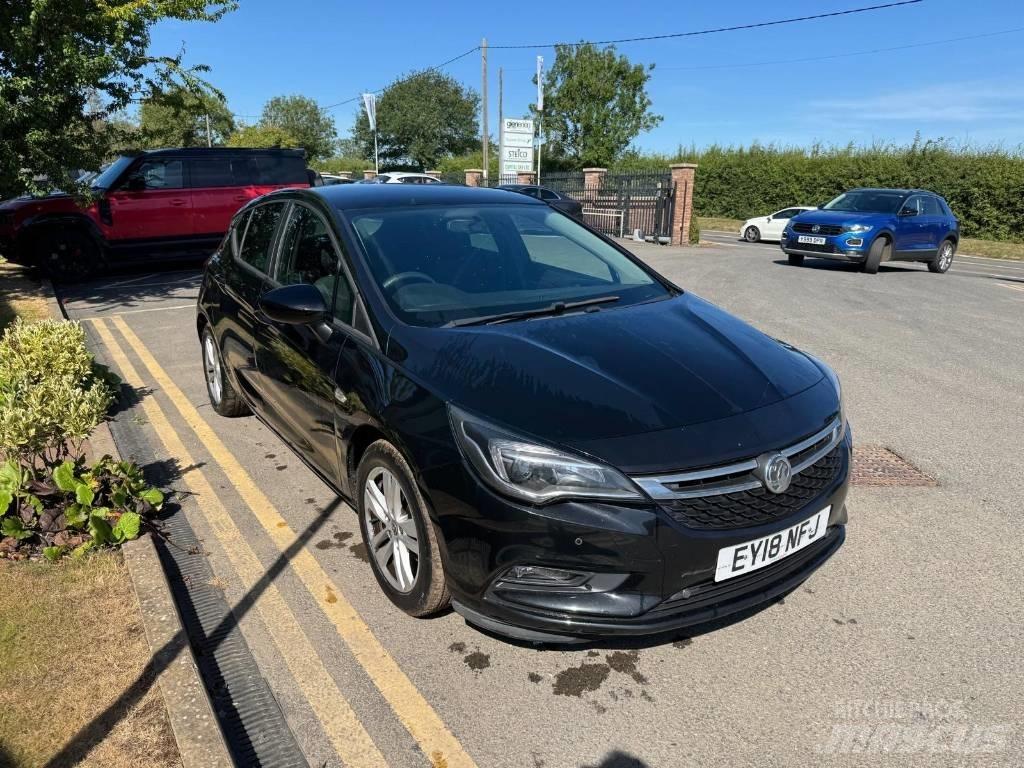 Vauxhall Astra Lengvieji automobiliai