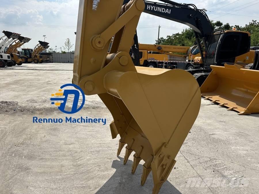CAT 320CL Vikšriniai ekskavatoriai
