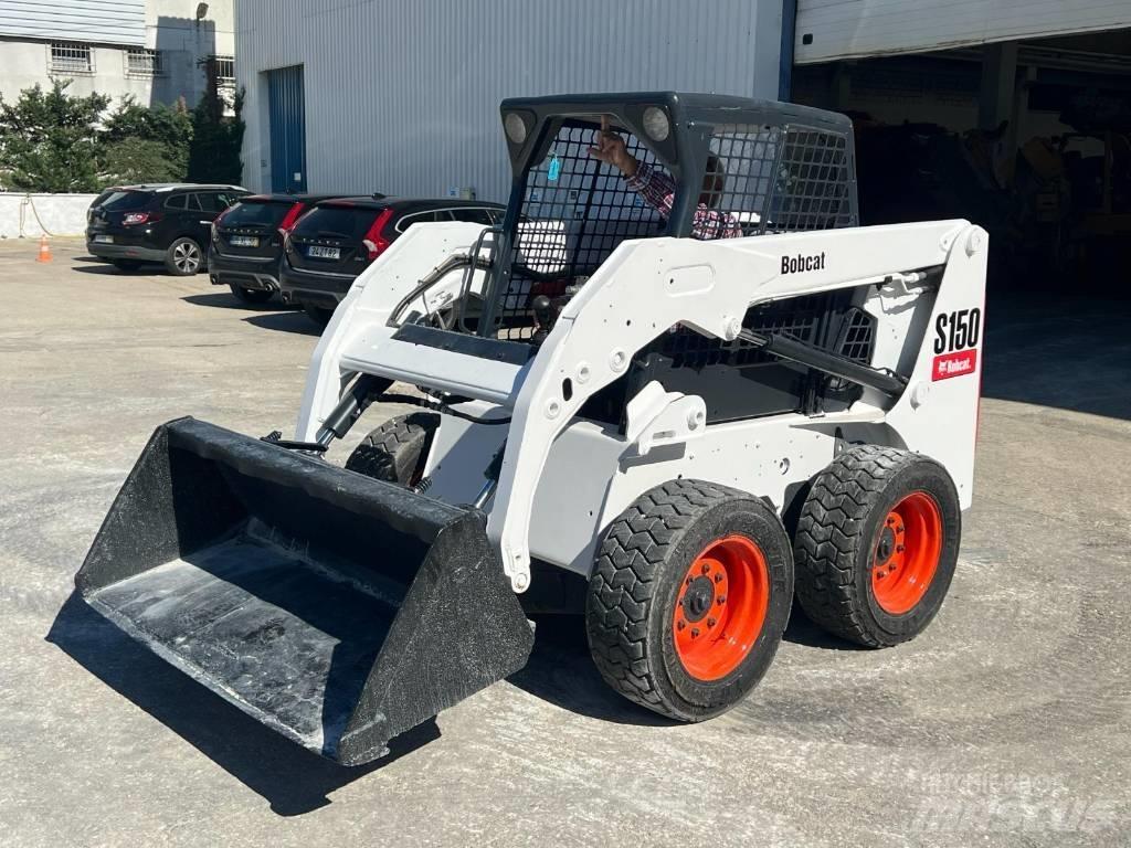 Bobcat S 150 Krautuvai su šoniniu pasukimu