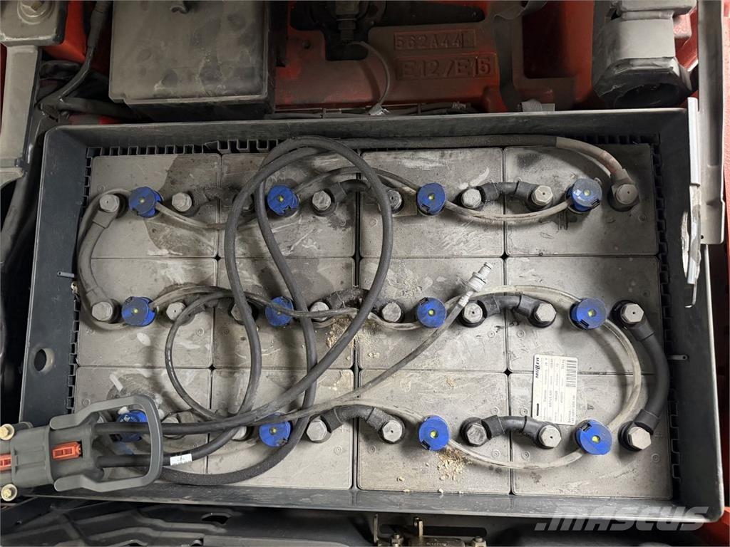 Linde E15 Elektriniai šakiniai krautuvai