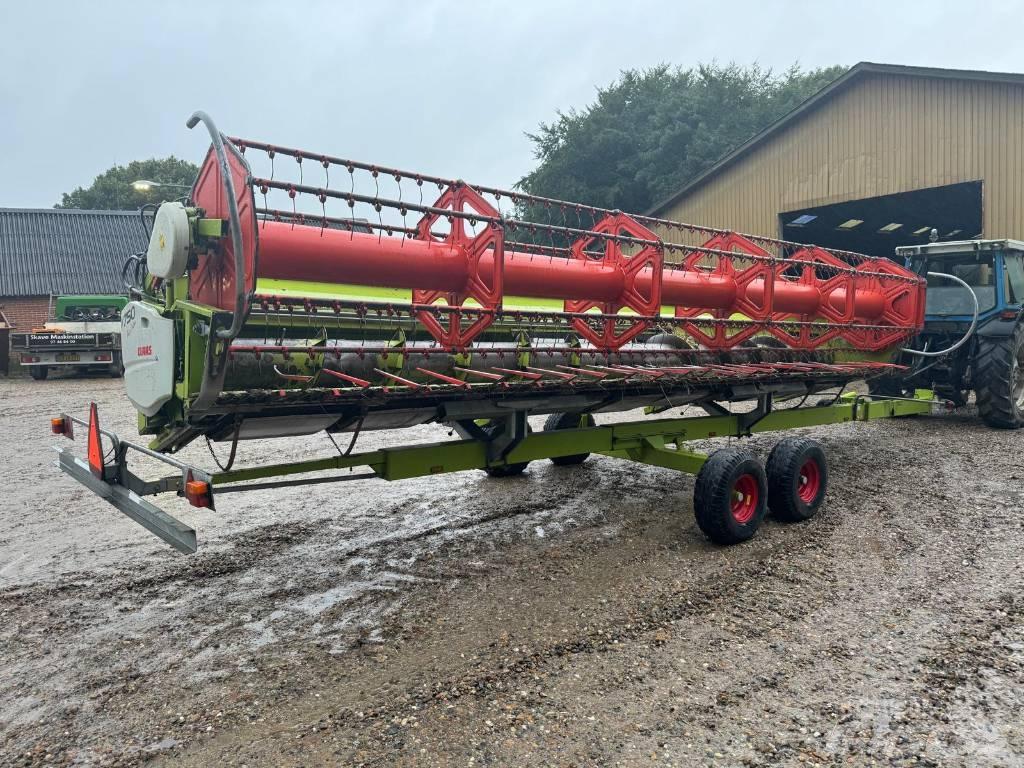 CLAAS lexion 550 Derliaus nuėmimo kombainai