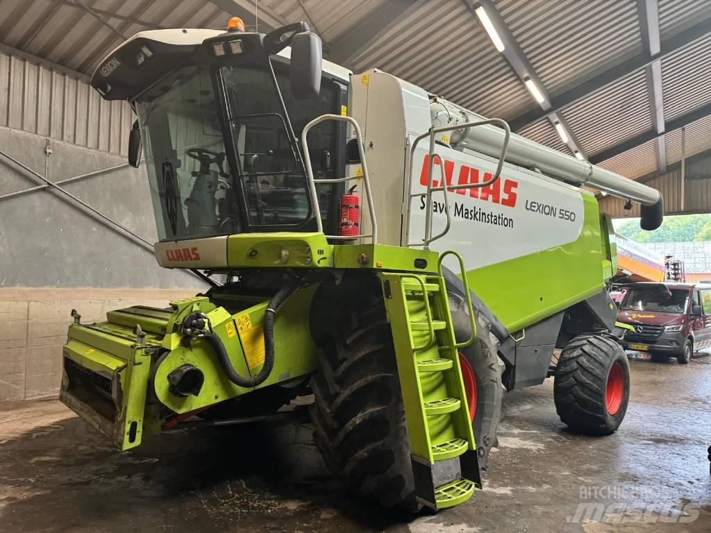 CLAAS lexion 550 Derliaus nuėmimo kombainai